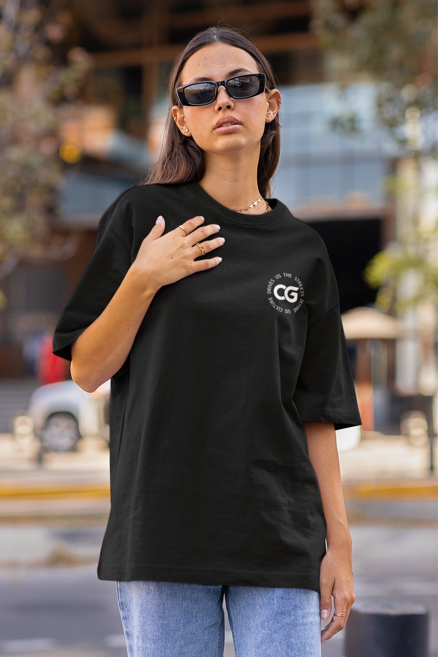 NADA NUEVO OVERSIZED T-SHIRT