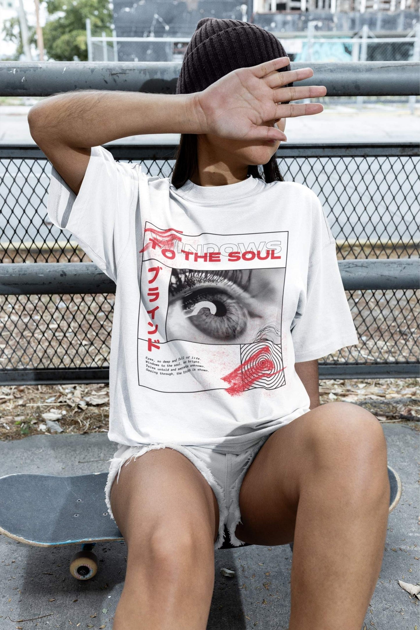 WINDOWS TO THE SOUL OVERSIZED T-SHIRT